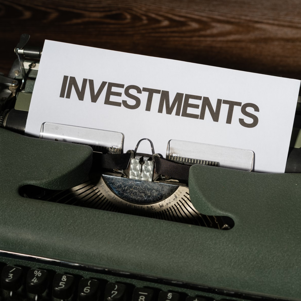 Bootstrapping vs. Seeking Investment Illustration